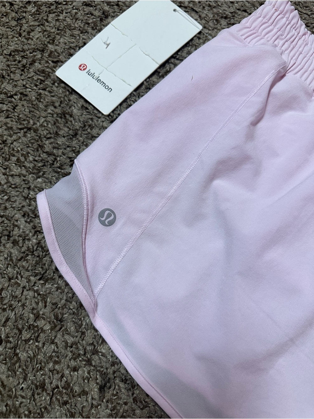 lululemon athletica hotty hot short 2.5” lined NWT size 12 - Picture 5 of 5